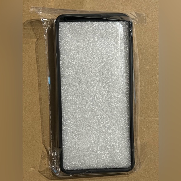 Slide Camera Lens Cover with Ring Kickstand
Hard for Galaxy S21 Plus - Picture 5 of 7